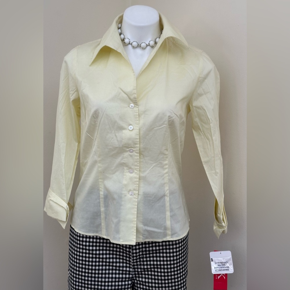 ANNE KLIEN NWT Stretch Sheer Yellow Button Down Collard Cuffed Sleeves Top Sz 6